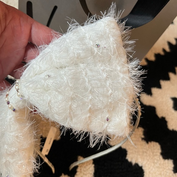 Neiman Marcus Bow Headband - Picture 6 of 8